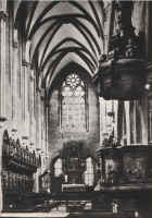 03_wnetrze_katedry_1970.jpg (590961 bytes)