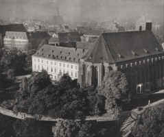 04_ostrow_piaskowy_1970.jpg (507154 bytes)