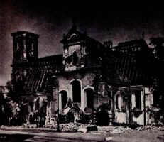 20_kosciol_sw_maurycego_1945.jpg (722258 bytes)